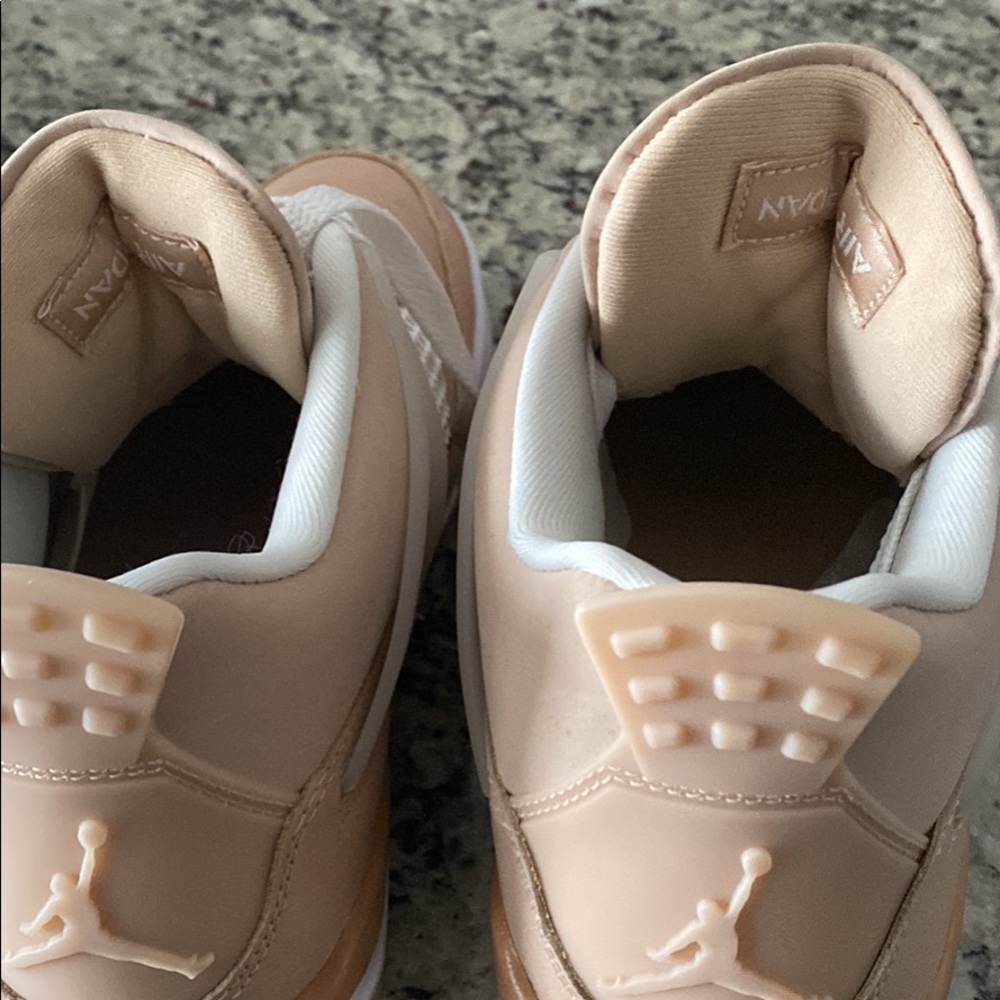 Jordan Shimmer 4 Retro